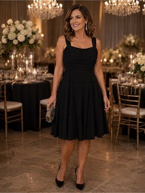 Lauren Ralph Lauren Black Cocktail Dress Elegant Formal Heavy Luxe Fit & Flare
